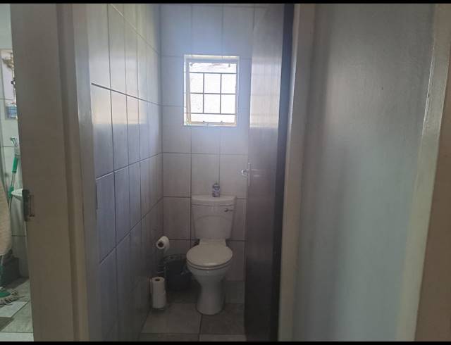 3 BEDROOM FREEHOLD FOR SALE IN RUSTENBURG NORTH